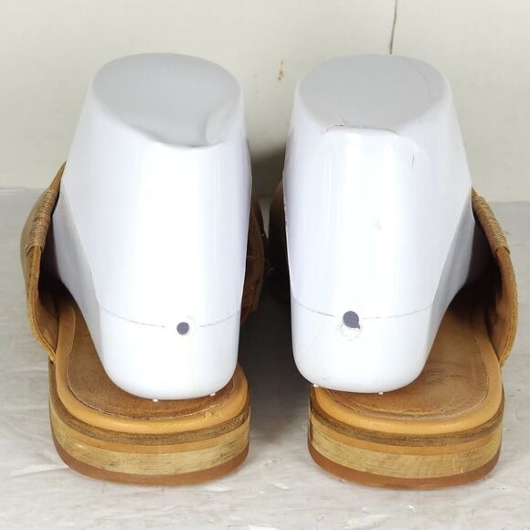 Frye women's Fenn US 7M Brown Leather Slip On Flat Mules Shoes - Picture 9 of 16